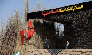 a khamenei in rahine noor