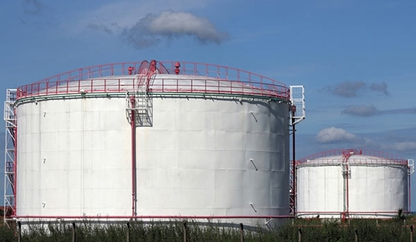 Oil Storage Tanks