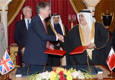 Hammond and Bahraini official
