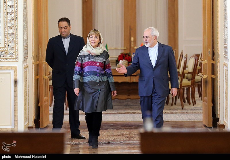 vesna pusic zarif press con2