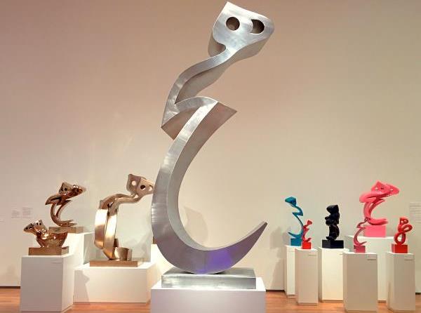 Parviz Tanavoli's exhibition at the Davis Museum of arts at Wellesley College.