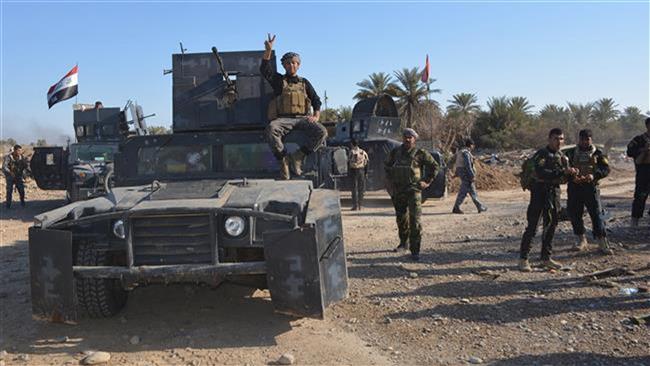 Iraqi forces re-group during a military operation in Diyala Province on Jan 24, 2015. AFP